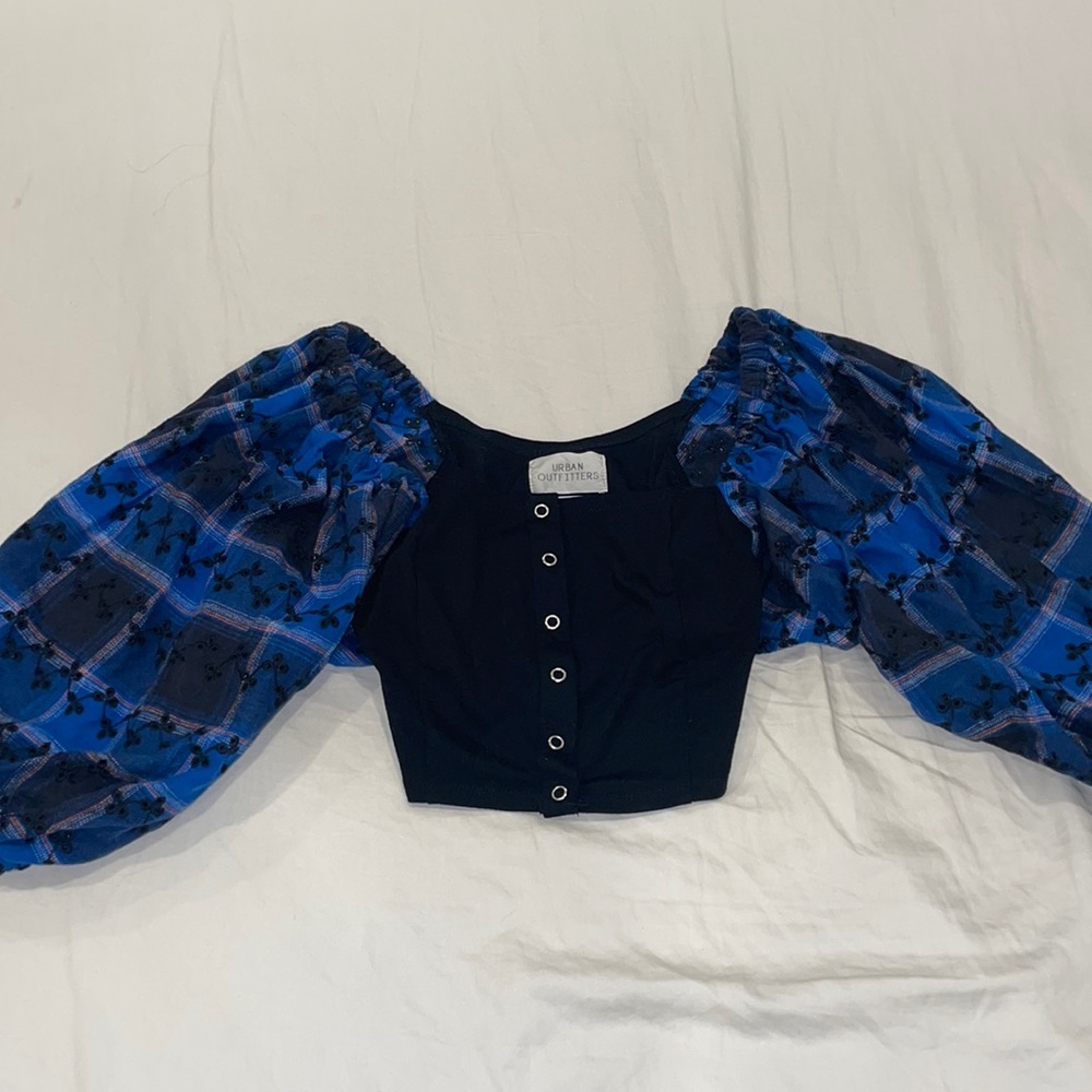 NEW Small Urban Outfitters Puffer Sleeve Button Top